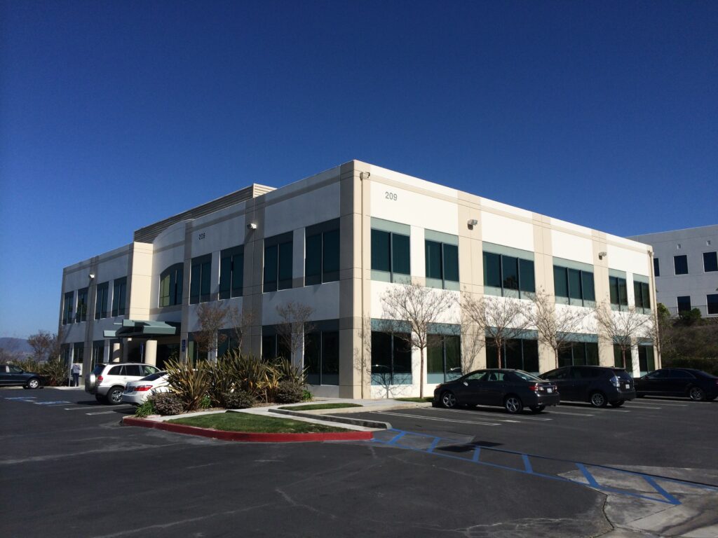 209 Avenida Fabricante